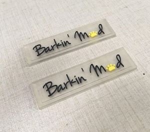 Skaidrūs prekės ženklo drabužiai reljefiniai PVC ženkliukai